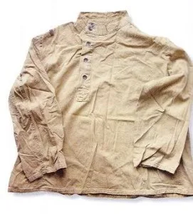 Chemise gymnastique modele 1912 avec ouverture a droite